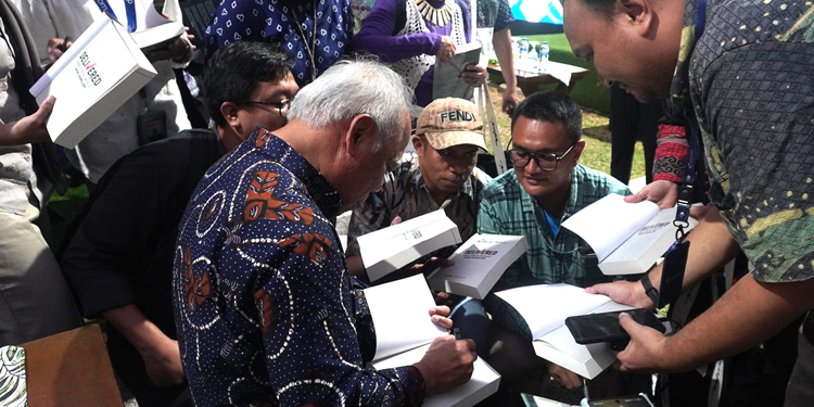 Menteri Basuki Hadimuljono Pamitan Kepada Wartawan di PUPR