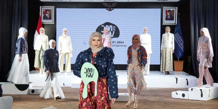 Tren Busana Muslim 2025