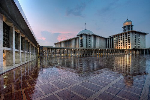 Peringati Hari Sumpah Pemuda, Masjid Istiqlal Bagikan Pesan Profesor Sunario
