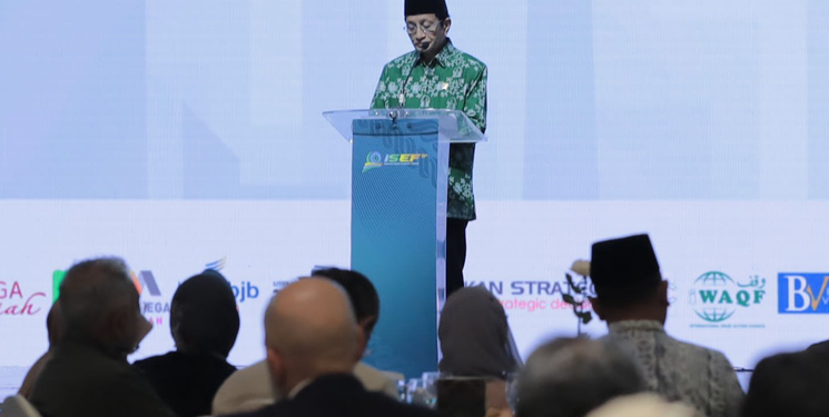 Menag Dorong Tatanan Baru Pengelolaan Zakat dan Wakaf