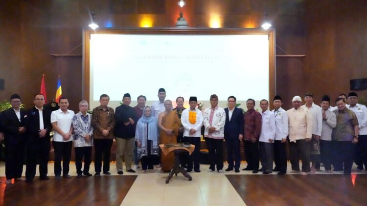 Menag Resmikan Rumah Moderasi Beragama Sangha Theravada Indonesia