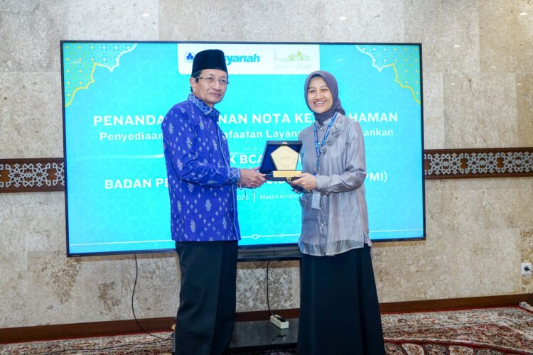 BCA Syariah dan Masjid Istiqlal Menandatangani MOU untuk Perkuat Literasi Keuangan Syariah