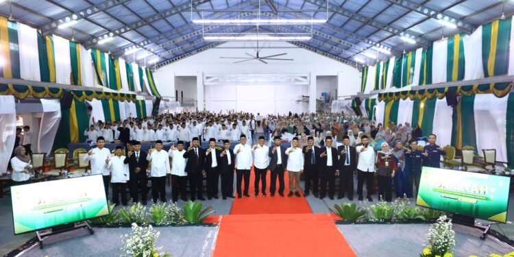 Perkuat Literasi Keuangan Syariah dan Kewirausahaan Santri, OJK Gelar Santri Cakap Literasi Keuangan Syariah (SAKINAH)