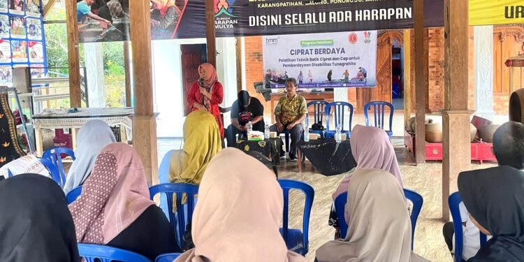 Bank Muamalat dan BMM Dorong Keterampilan Difabel Lewat Program Batik Ciprat di Ponorogo