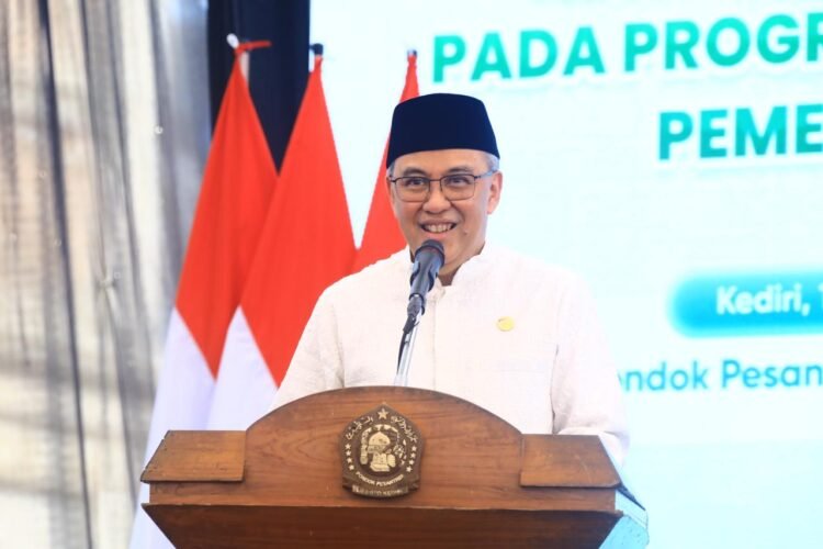Program FEBIS dan SAKINAH, OJK Perkuat Ekonomi Pesantren di Kediri